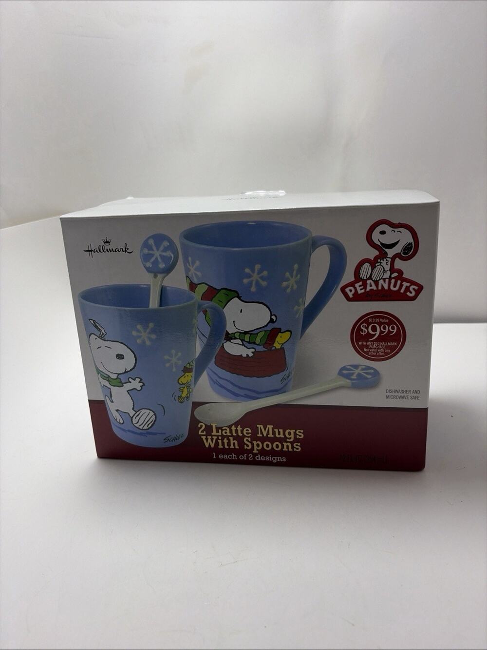 Hallmark Peanuts 2 Latte Mugs With Spoons Snoopy Blue Winter Christmas